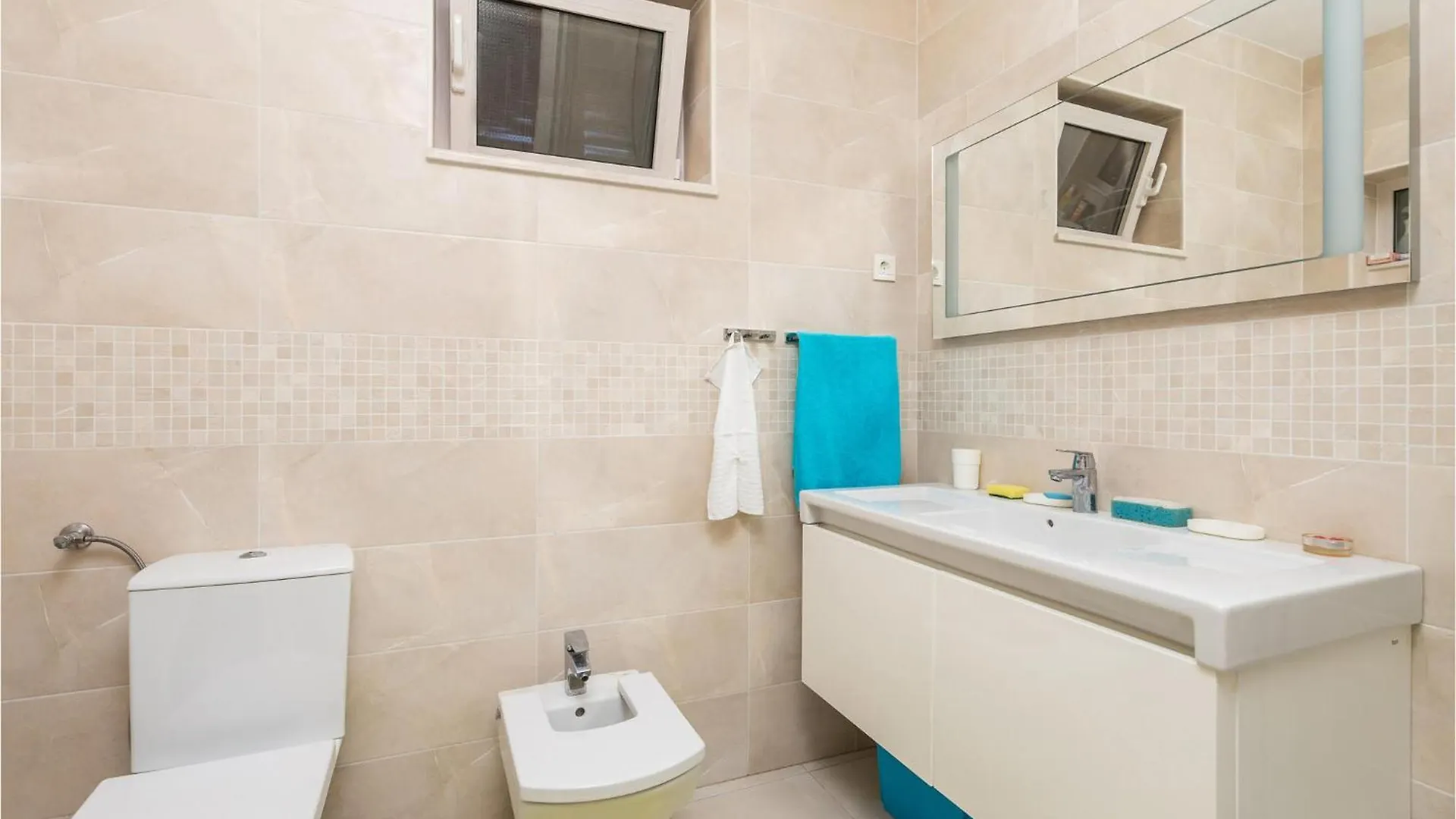 Cozy Apartment In Veli Losinj With Wifi 0*,