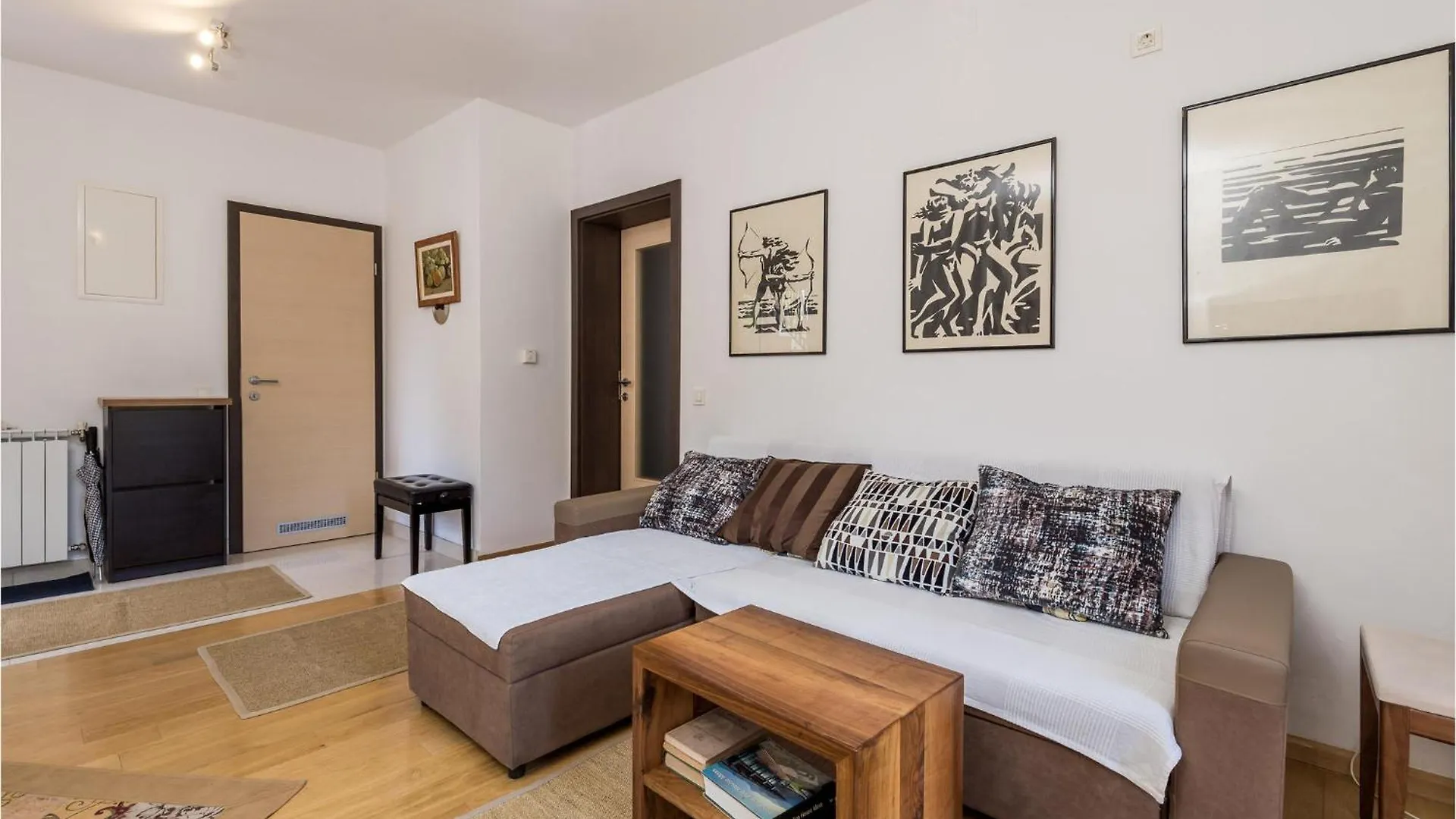 Cozy Apartment In Veli Losinj With Wifi
